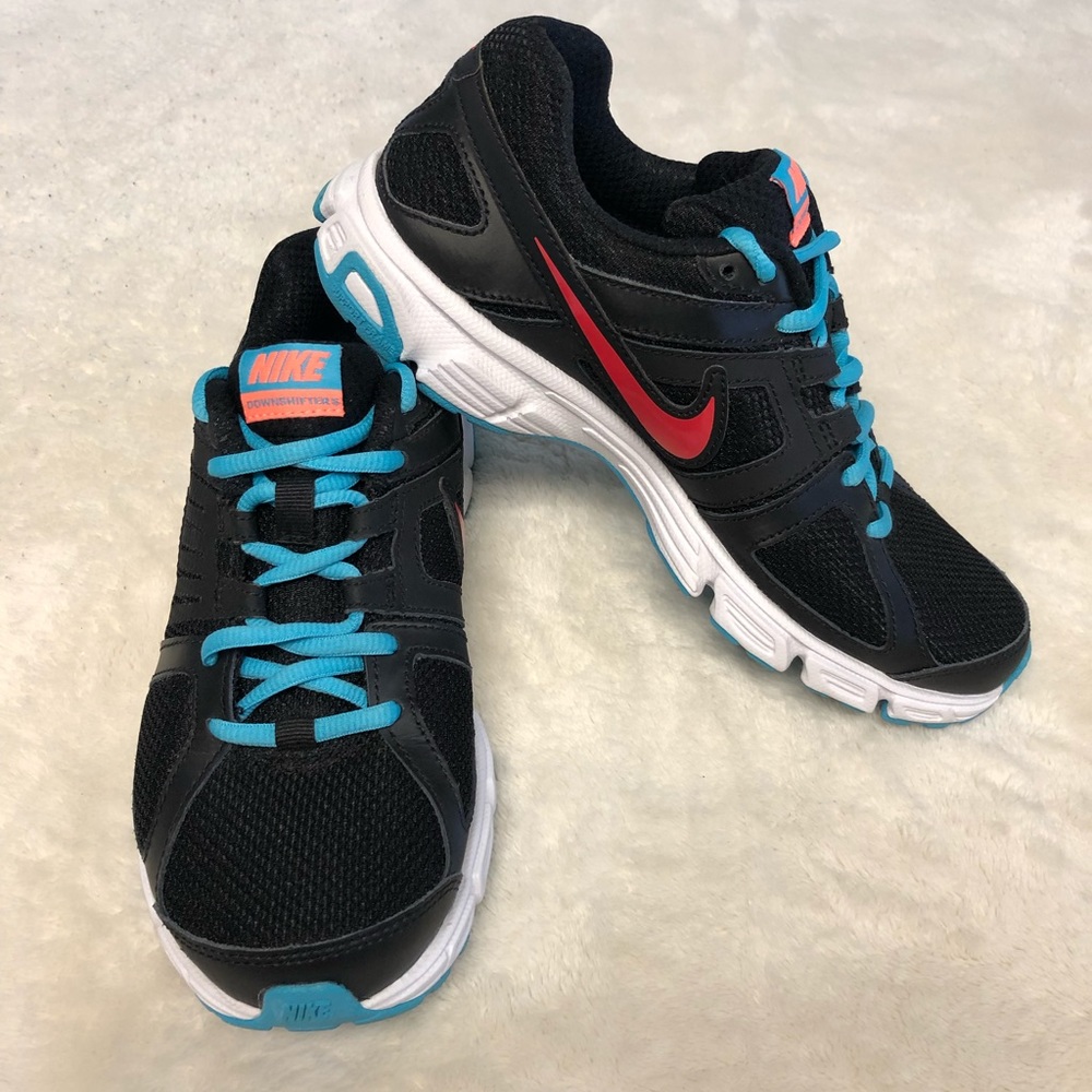 Nike Downshifter 5 Shoes Women’s Size US 6
